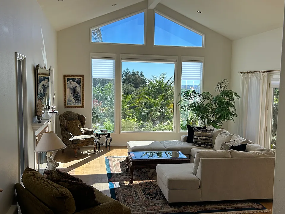 Sunset Vista Ln