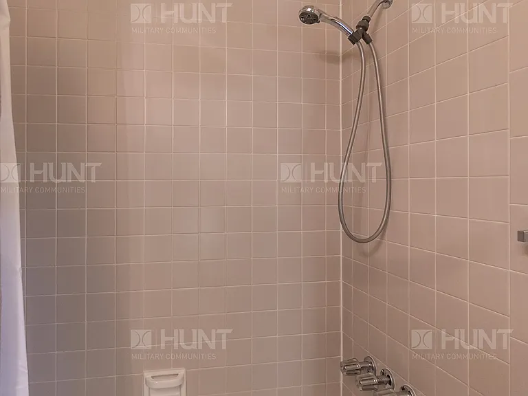 3B E St W #689B — Photo 35