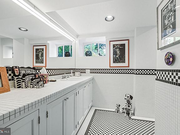 68th image of this home