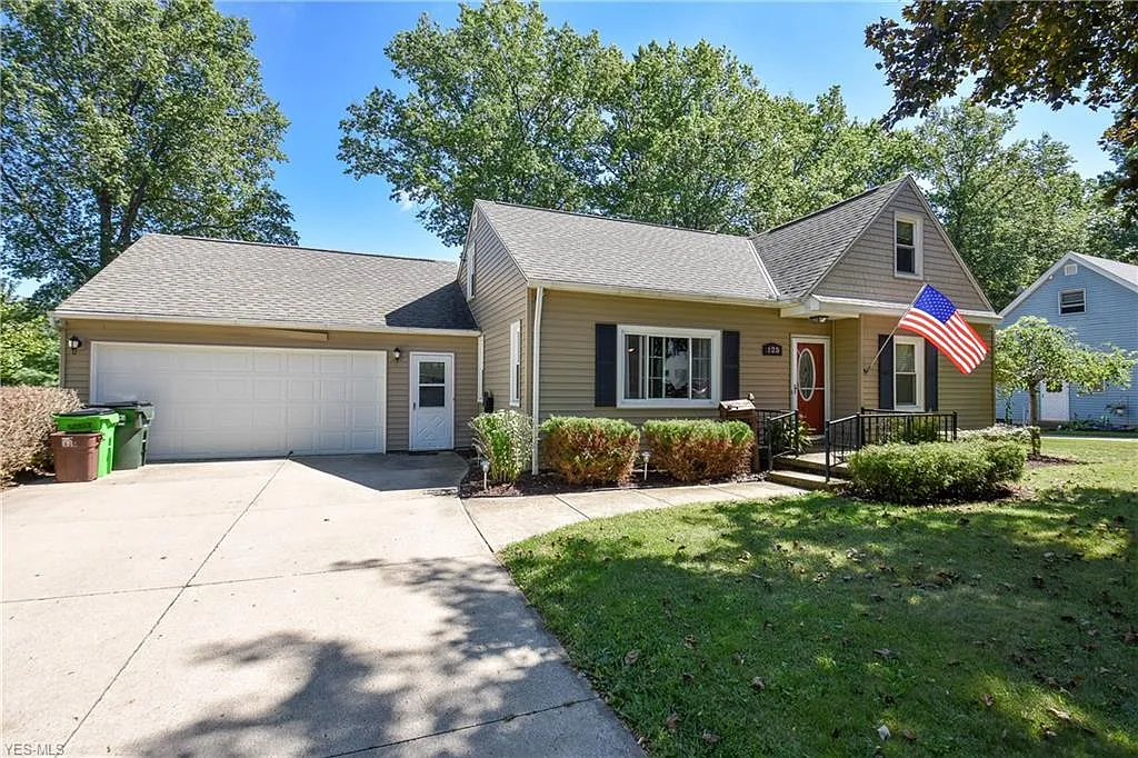 125 Brookfield Rd photo 1