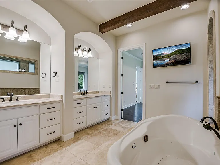 11 Inwood Cir — Photo 19