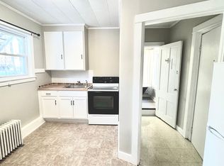 34 Bennett Ave APT 1, Skowhegan, ME 04976