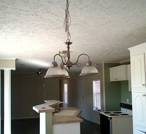 3rd image of 1012 Lonesome Dove Ln
