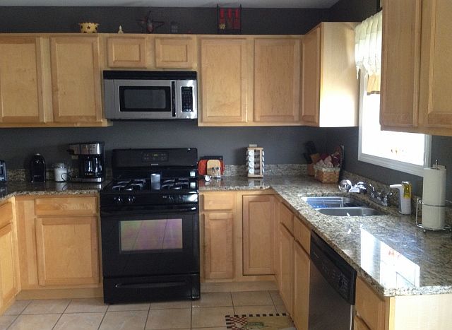 Granitie/Tile Floors