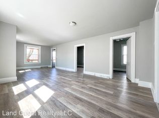 2017 Carmel Ave, Racine, WI 53405