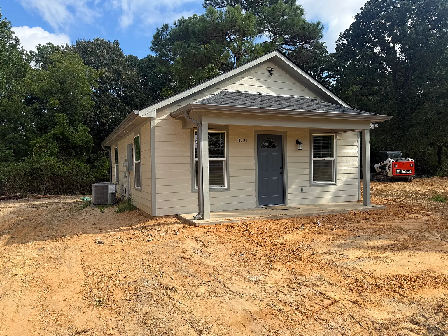 2 bed, 620 sqft, $1,200 — Photo 2