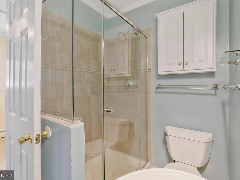 304 Patrick St SW — Photo 9