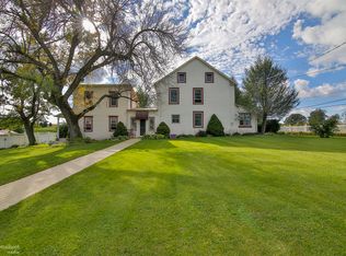 5934 Kernsville Rd, Orefield, PA 18069