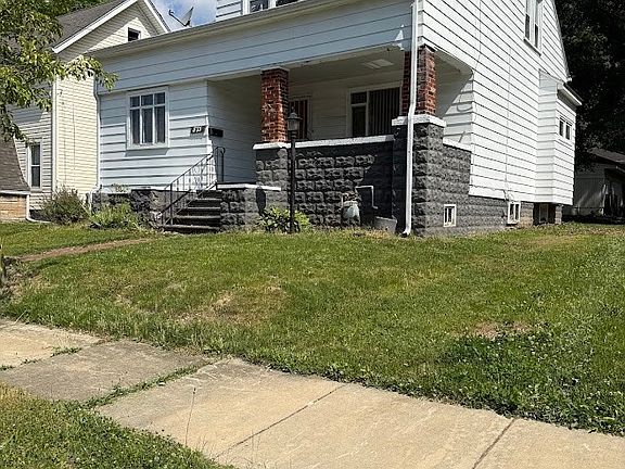 3rd image of 873 Polk Ave