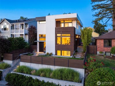 8244 2nd Avenue NE, Seattle, WA, 98115