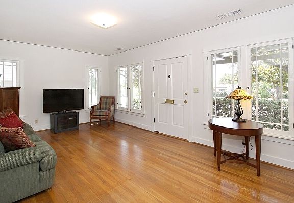 4th image of 1959 Paloma St