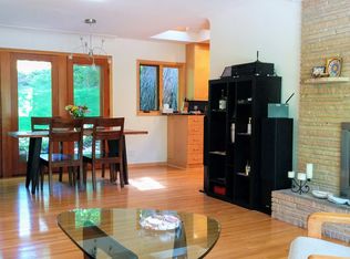 37 Thomas Ave S, Minneapolis, MN 55405