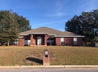 5405 Heatherton Rd, Milton, FL 32570