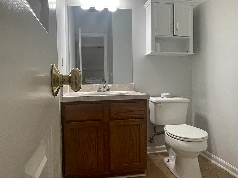 27 E Morningside Dr — Photo 4
