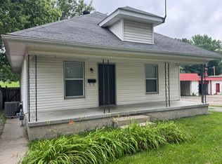 1324 Turner St, Murphysboro, IL 62966