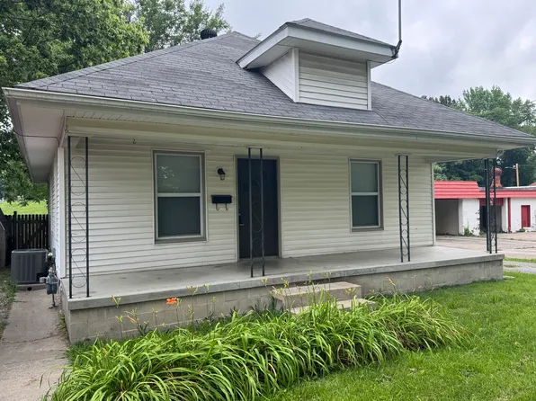 1324 Turner St, Murphysboro, IL 62966