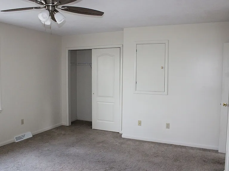 267 Ark Dr — Photo 6