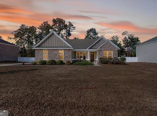 811 Walthour Dr, Rincon, GA 31326