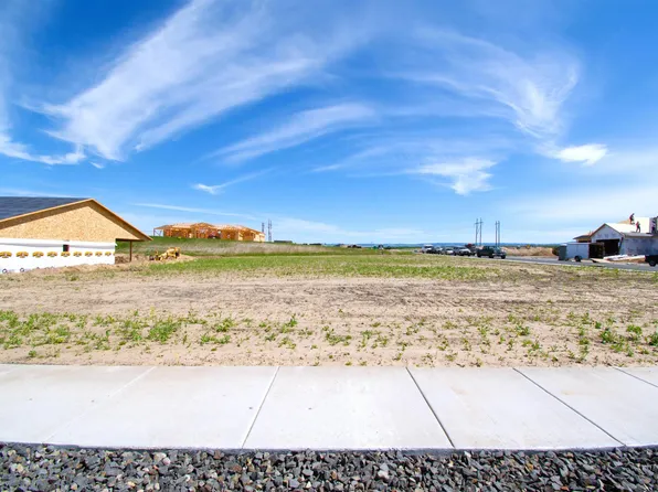 11 Skyview Dr #Phase Iv, Lewiston, ID 83501