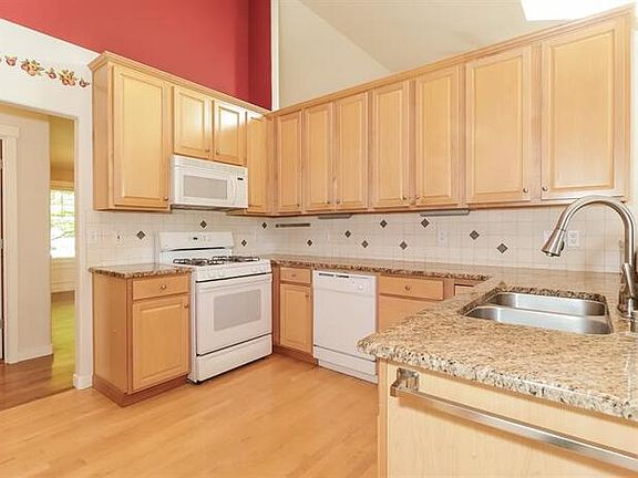 5th image of 11715 12th Avenue Ct NW