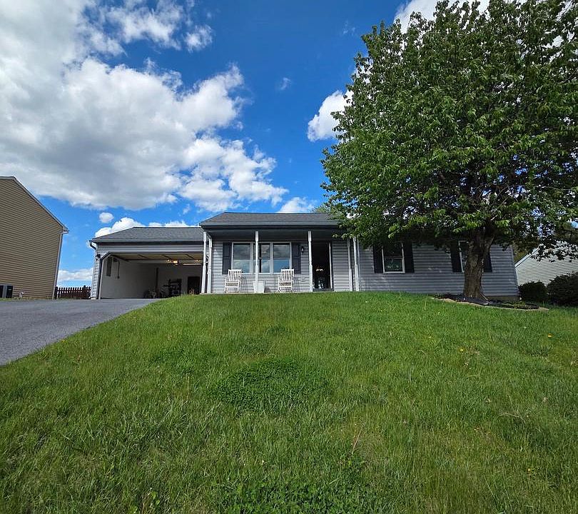1st image of 272 Hope Dr