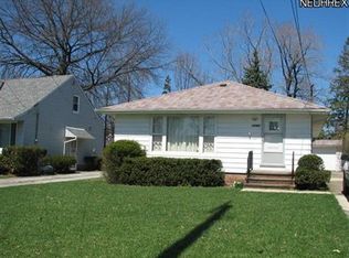 15781 Friend Ave, Maple Heights, OH 44137