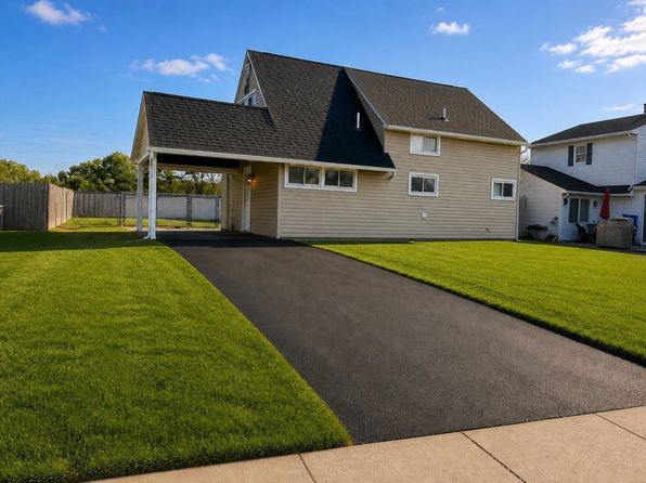 18 Nestingrock Ln