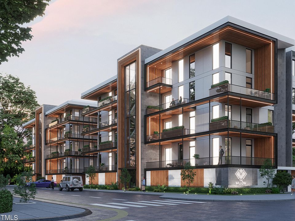 1st image of 620 N Roxboro St #34