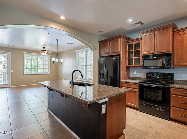 917 S STORMENT Lane, Gilbert, AZ 85296