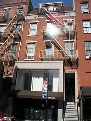 Rented by Douglas Elliman | media 14