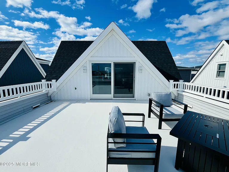 127 Dewey Dr — Photo 26