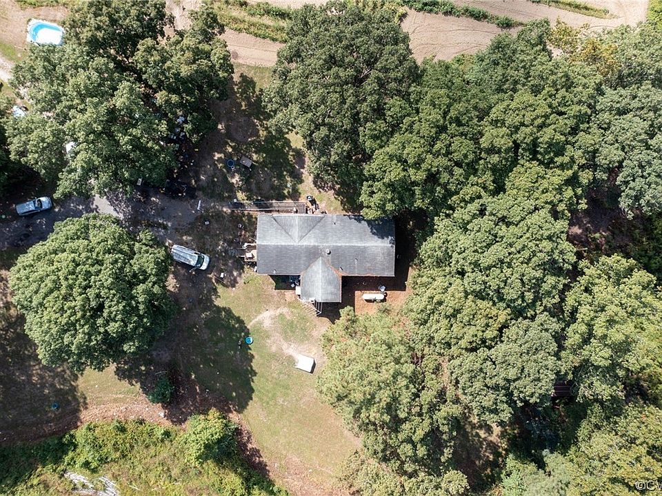 1st image of 7306 Spring Farm Dr