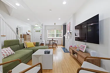 260 5th Street