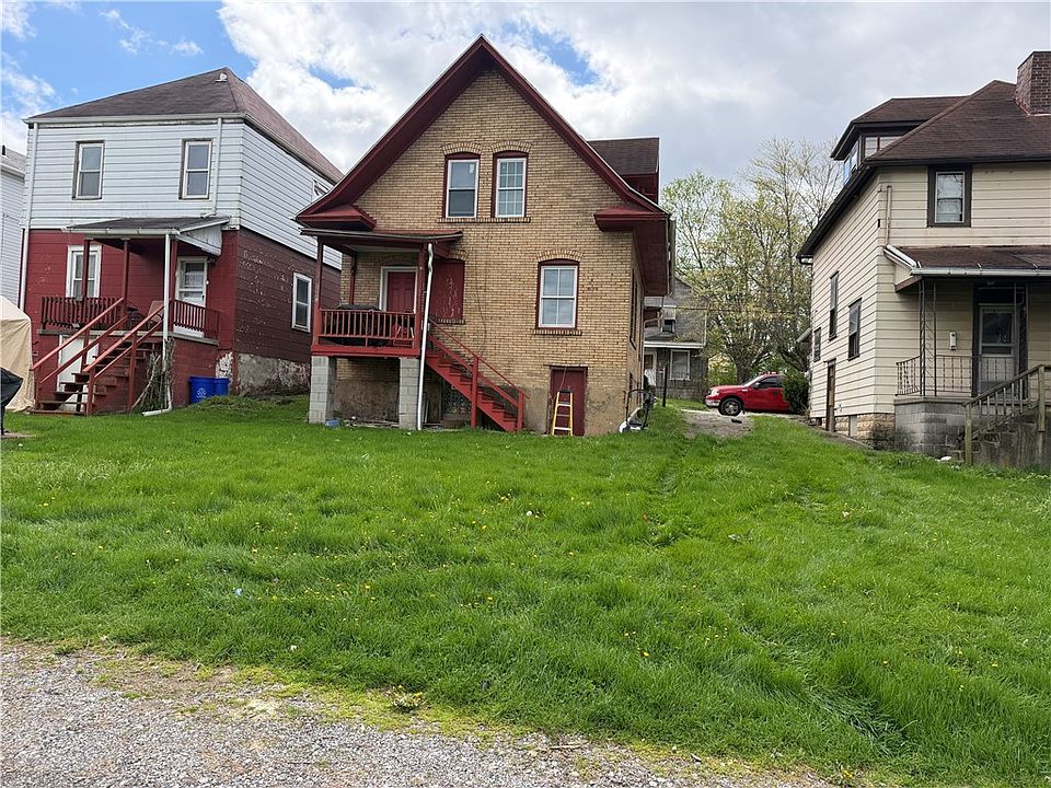 2nd image of 827 Morton St