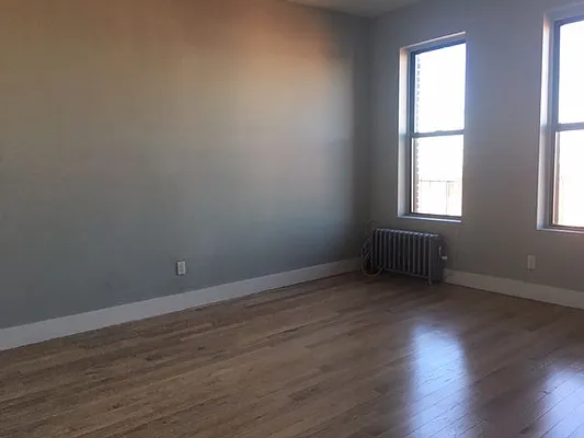 Rented by Lang Realty LLC | media 12