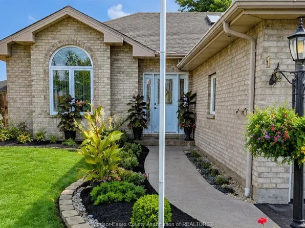 105 Mousseau Cres, Lakeshore, ON N8L 0M5