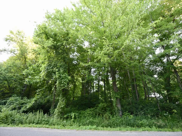 6121 Central Ave, Coloma, MI 49038