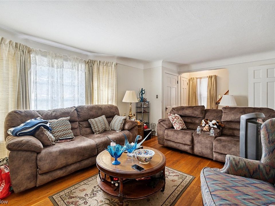 1160 Oxford Rd, Cleveland Heights, OH 44121 Zillow