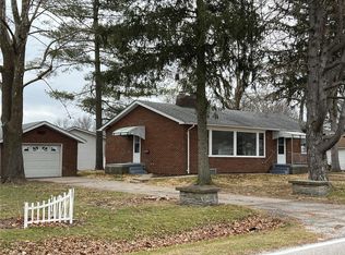 804 E Main St, Mount Olive, IL