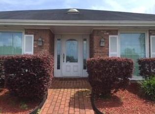 11298 Winrock Dr, New Orleans, LA 70128