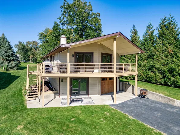 968 Breckenboro Rd, Davis, IL 61019