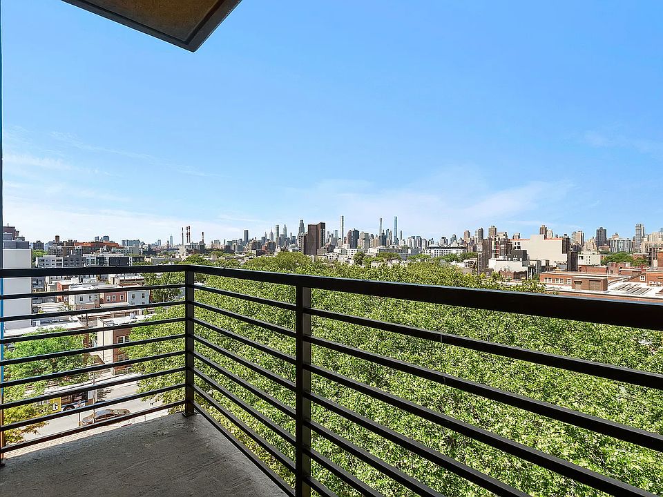1st image of 29-10 21st St #304