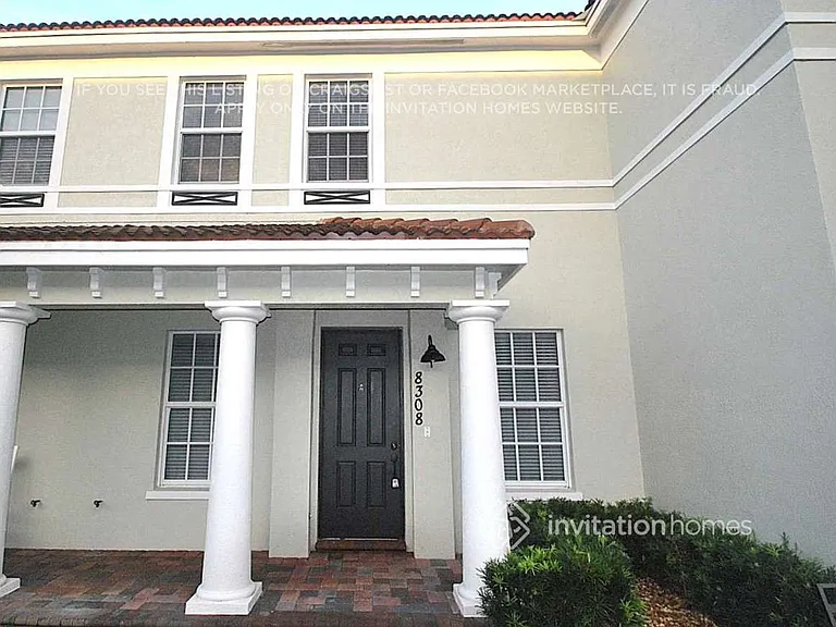 8308 NW 8th Ter — Photo 7