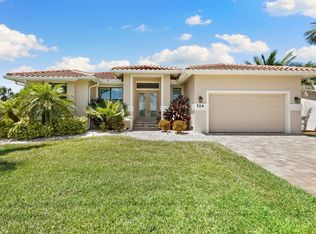 724 Seagrape Dr, Marco Island, FL 34145
