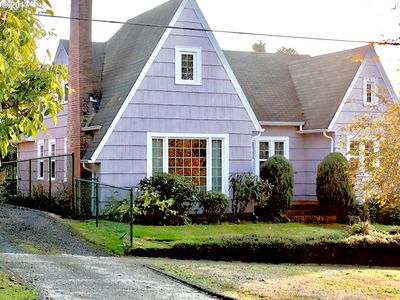 961 E 2nd St, Coquille, OR, 97423