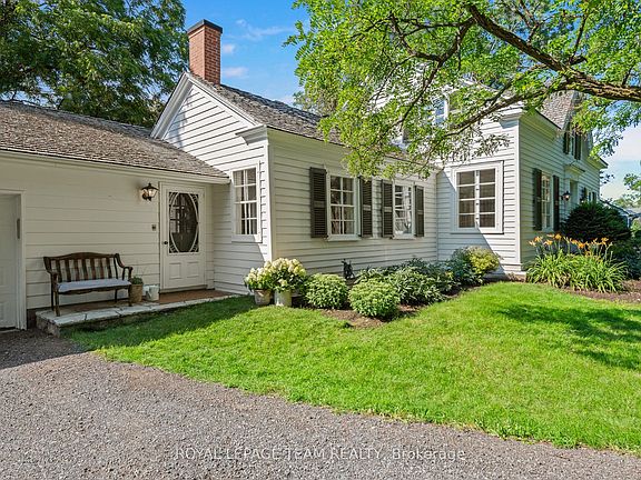 3rd image of 256 Wilson St