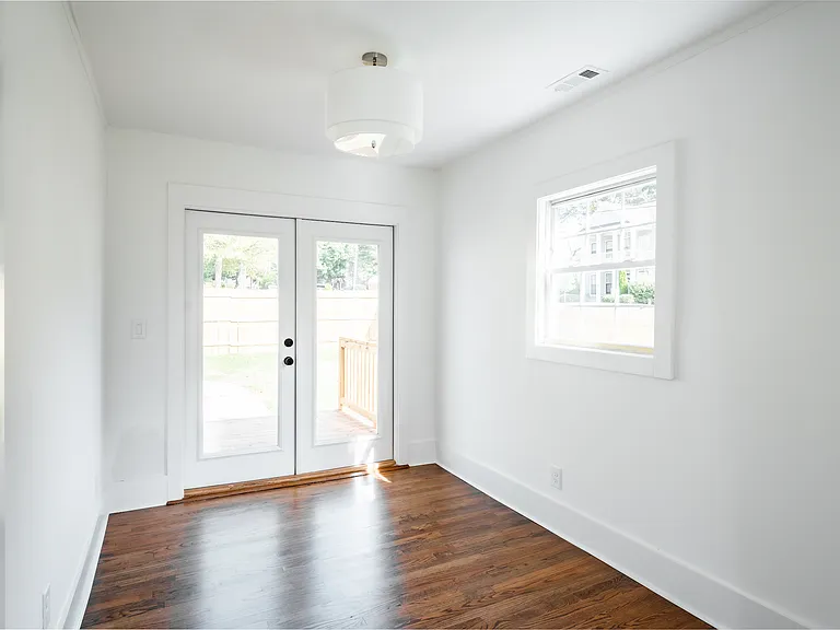 2692 Knox St NE — Photo 13