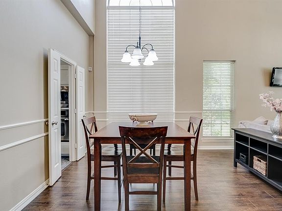 5th image of 2321 San Gabriel Dr