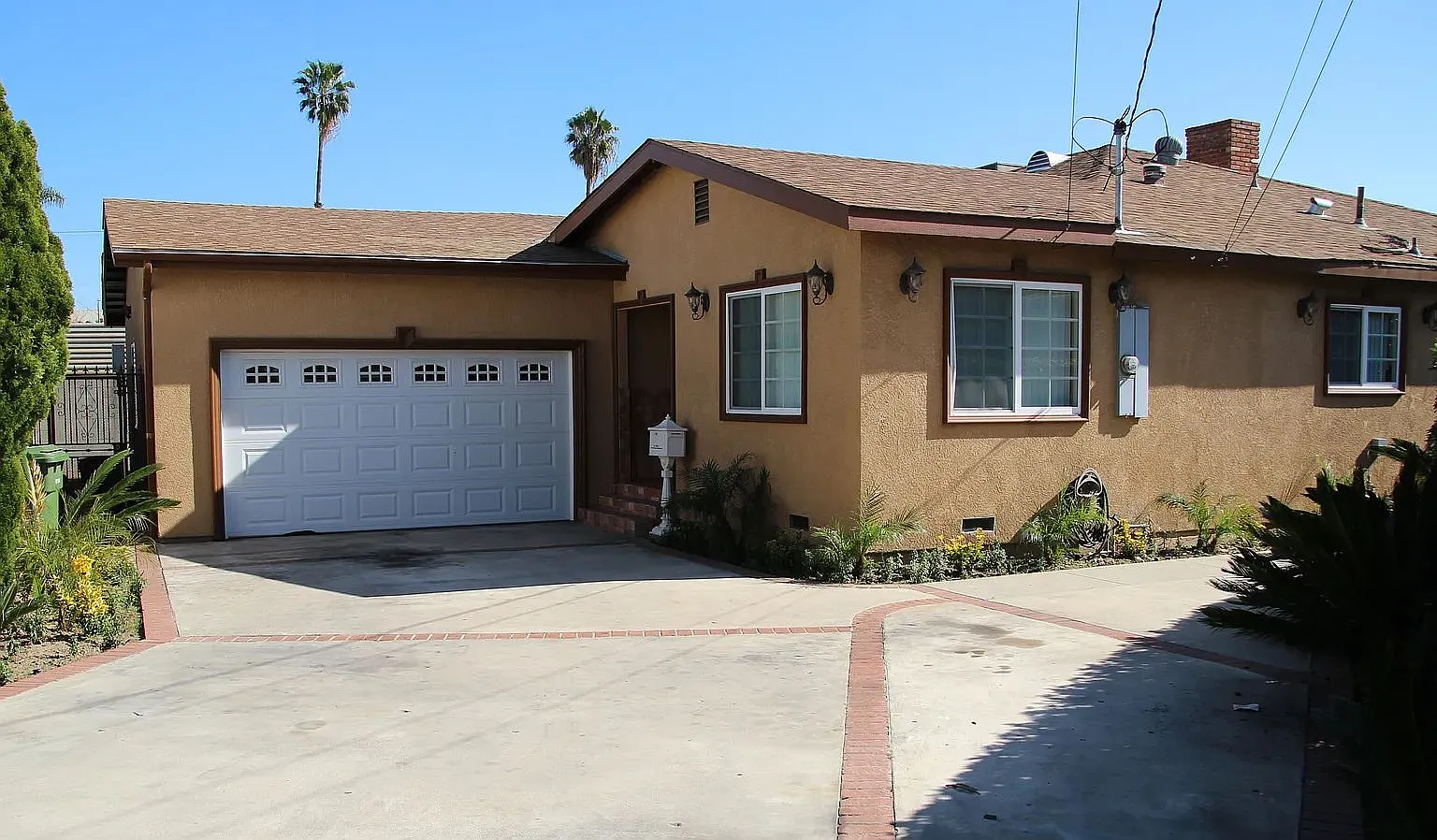 4 bed, 3135 sqft, $9,999 — Photo 2