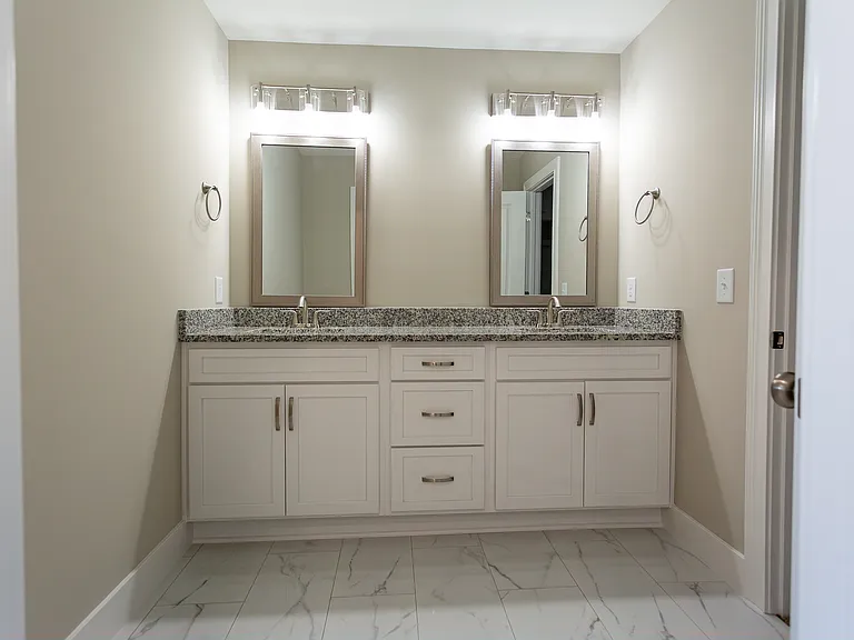 243 Bellshire Dr — Photo 29